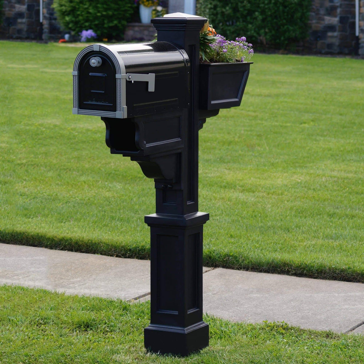 White Mail Post T177383