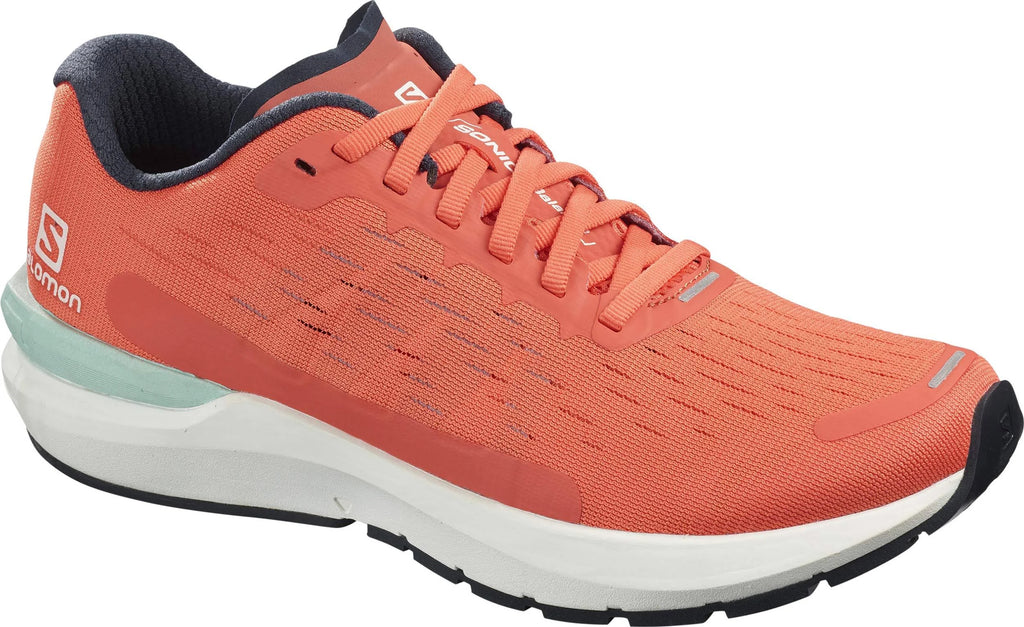 Camellia White Quail 7.5 B Running Shoes D202
