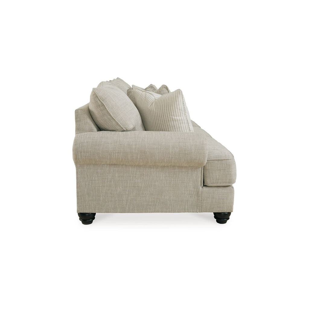 Beige Plush Sofa with 5 Throw Pillows F359