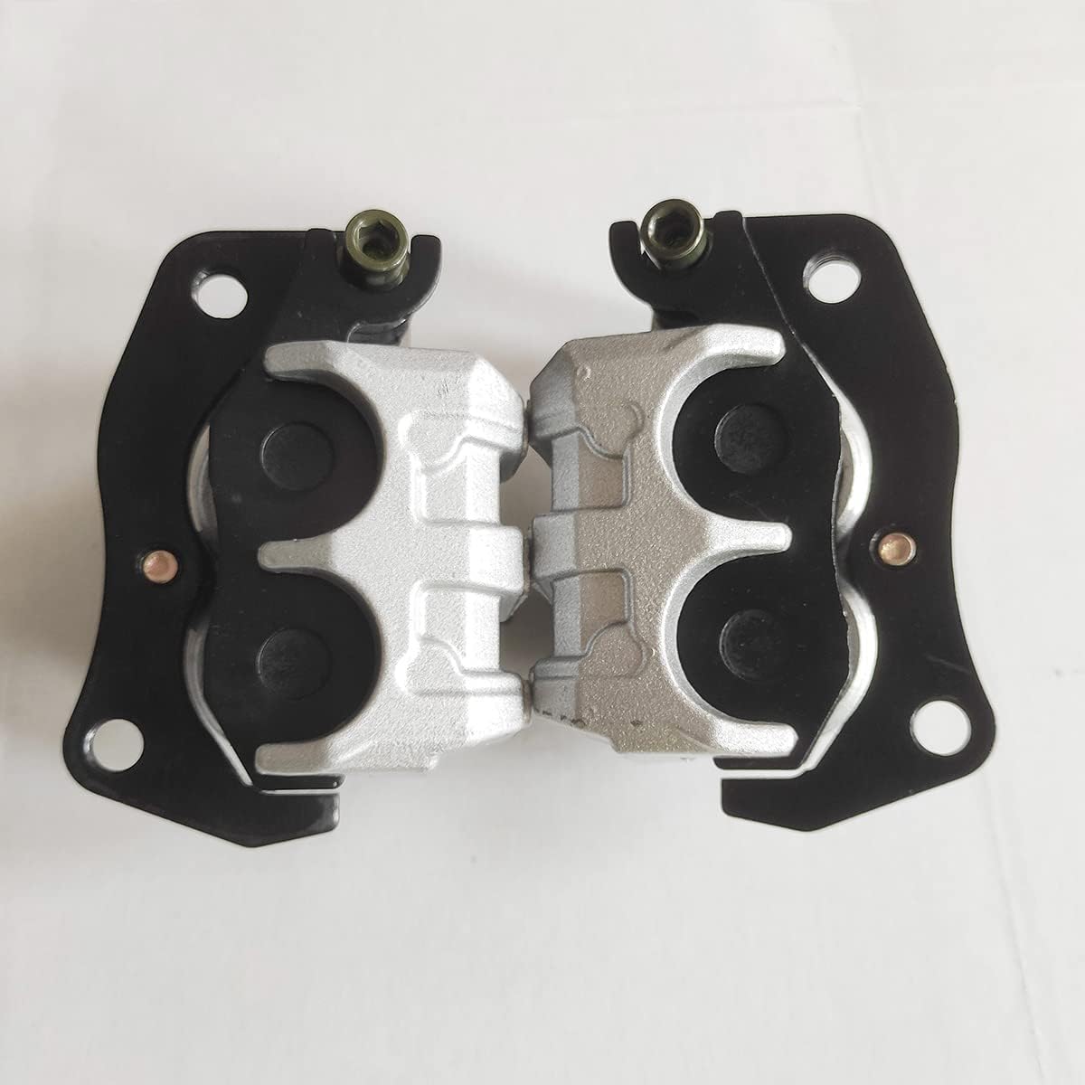 Front Left Right Brake Caliper with Pads, Mounting Bracket P669