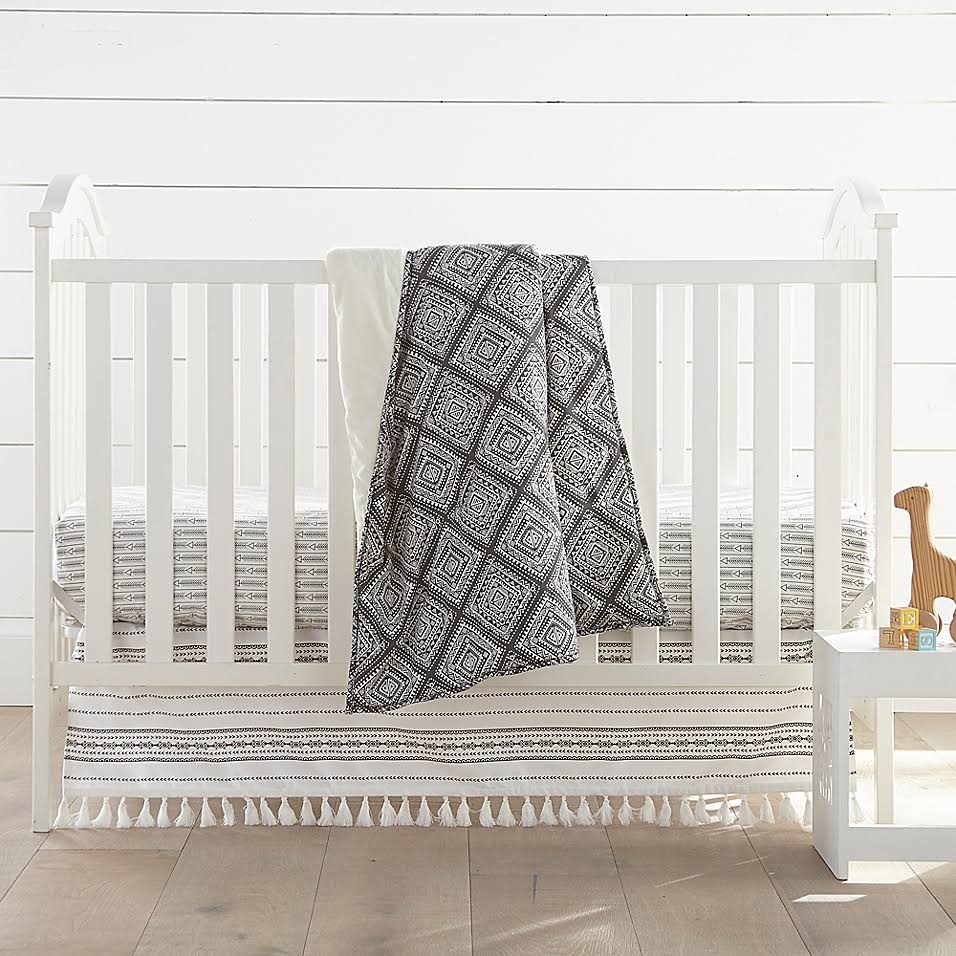 3 Piece Crib Bedding Set S990