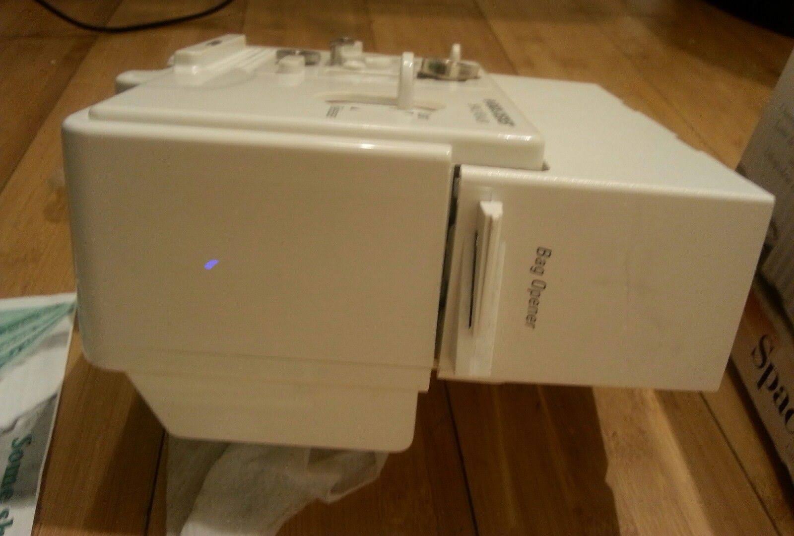 Under Cabinet Electric Can Opener F934