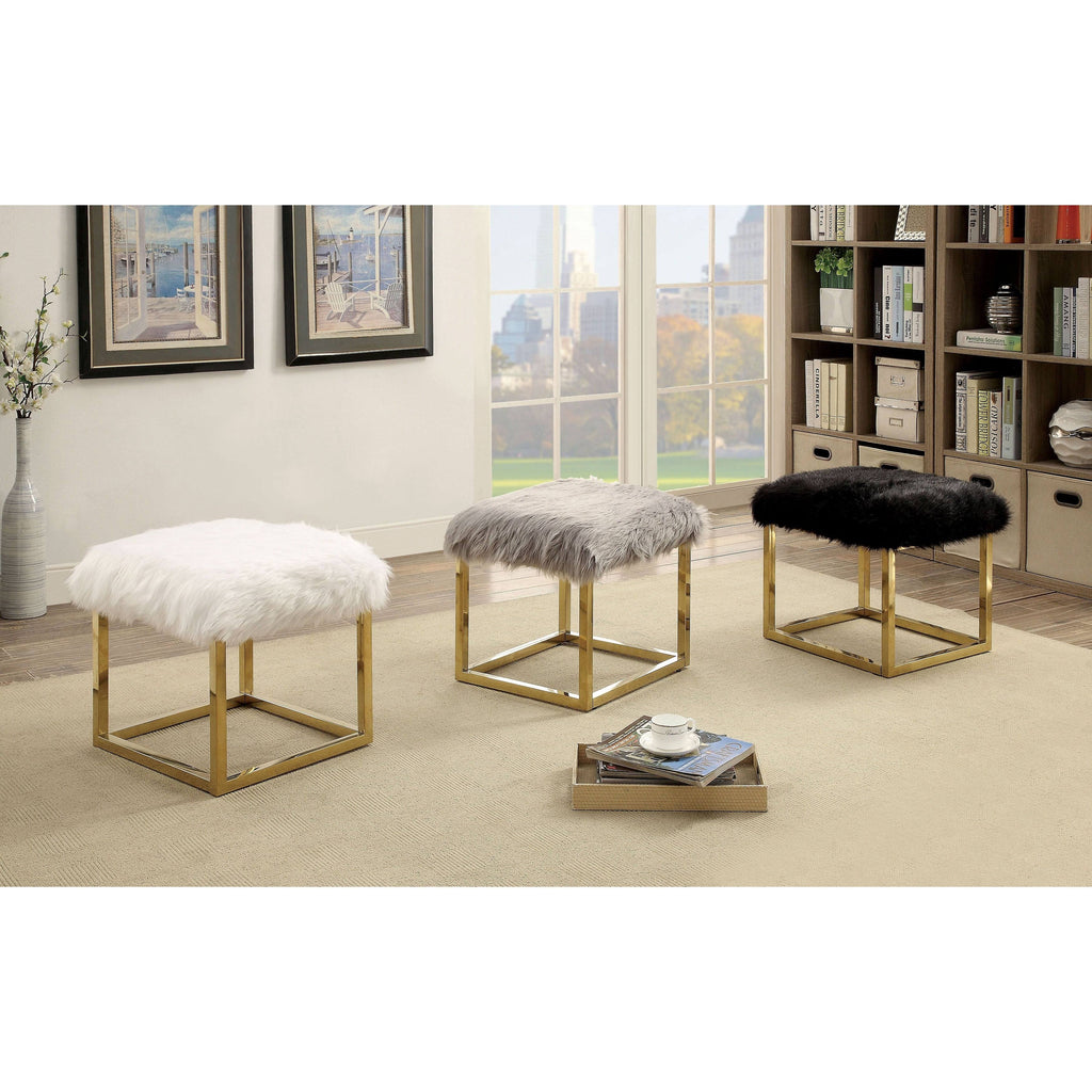 White Metal Bench R408