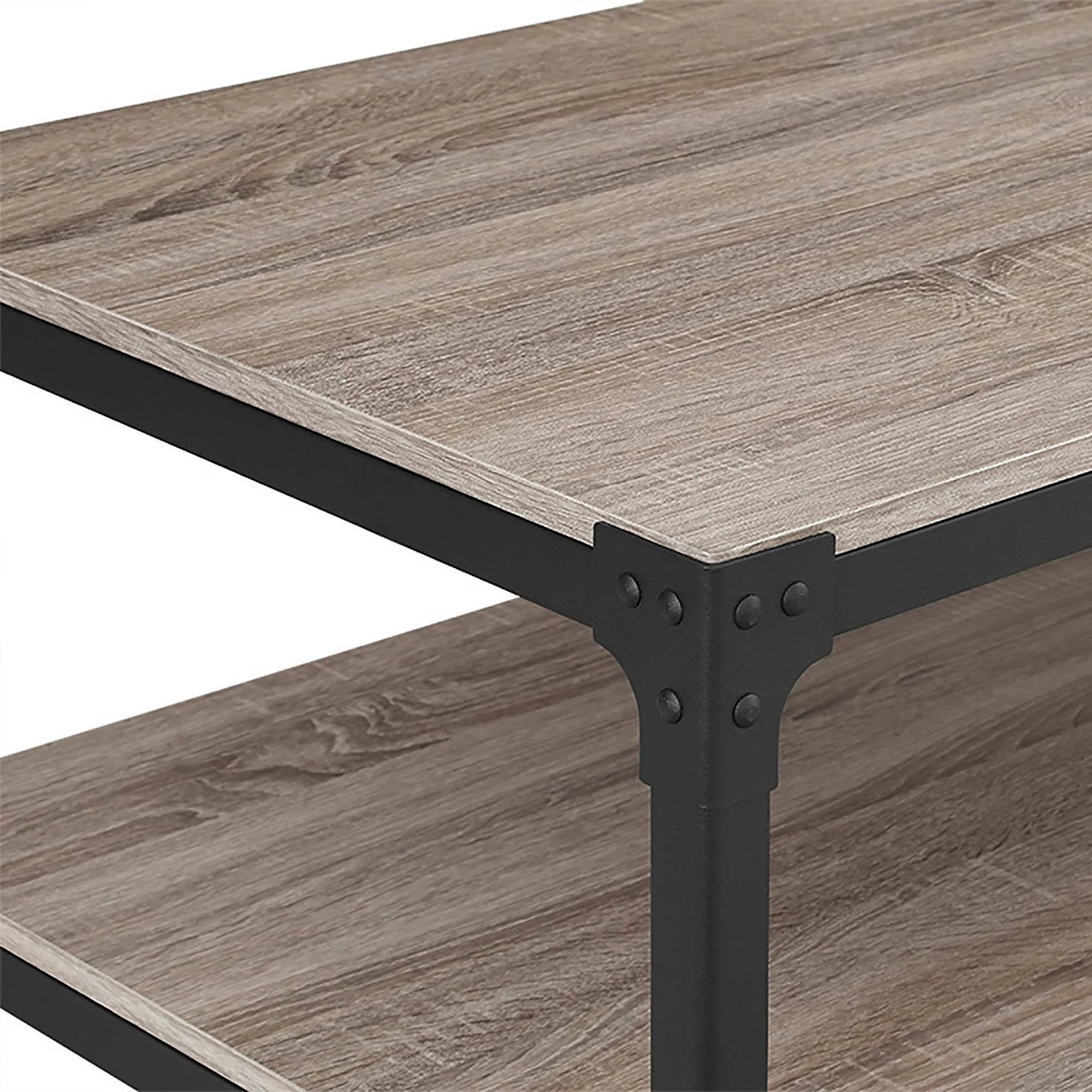 Rustic Wood Coffee Table T841