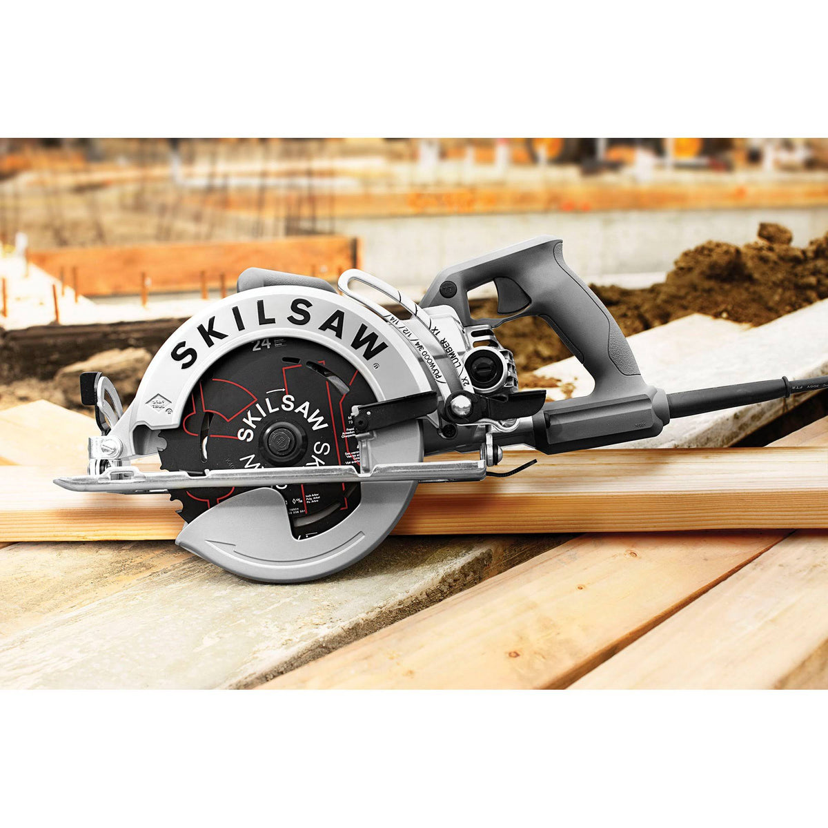 7-1/4x22 Worm Drive Circular Saw X496015