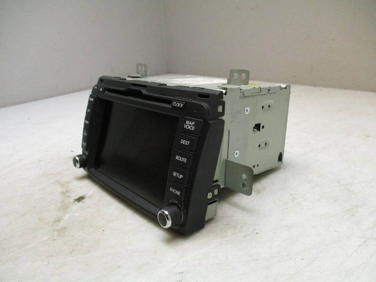 OEM Radio Receiver CD Player Navigation Display Q8679