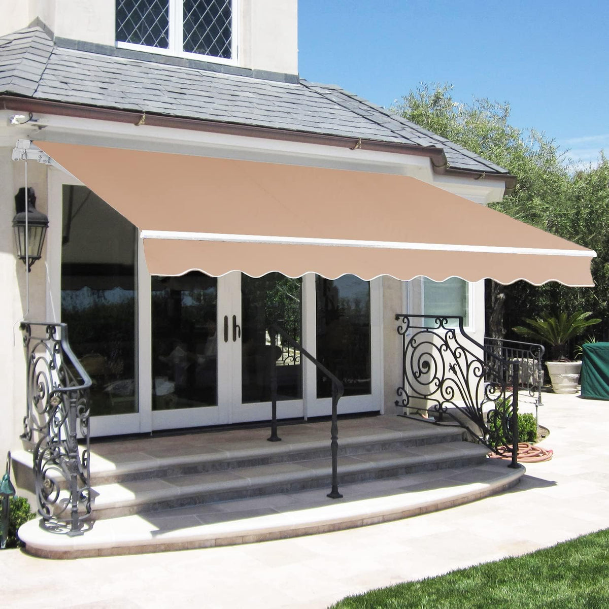 Retractable Patio Awning with Crank Handle, Tan (6.5’x8.2’) P138063