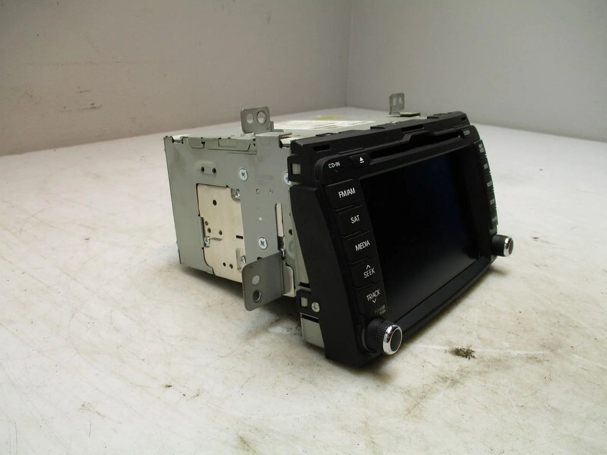 OEM Radio Receiver CD Player Navigation Display Q8679