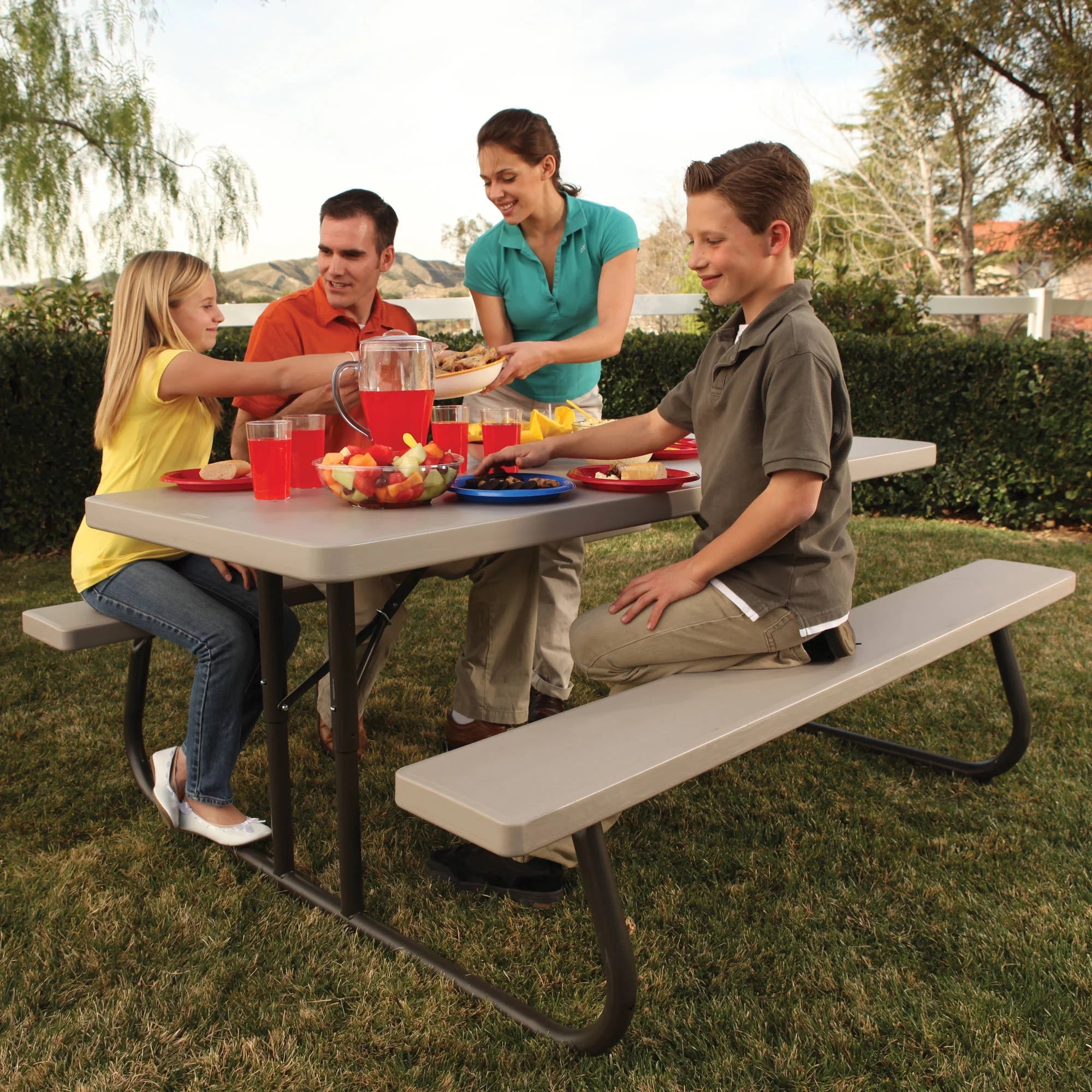 6 Foot Folding Picnic Table, Putty Y741