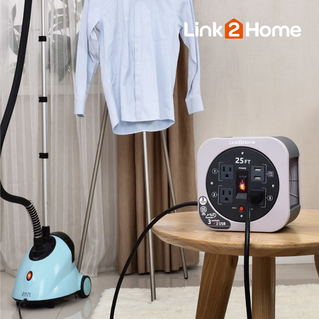 Cord Reel 25 ft Extension Cord with 3 Power Outlets and 2 USB Ports R796