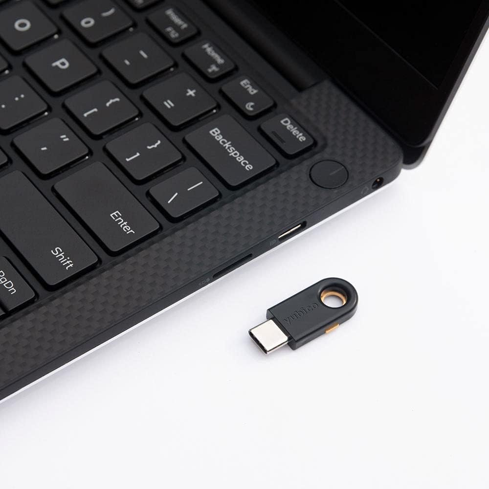 YubiKey 5C Nano USB Security Key R824